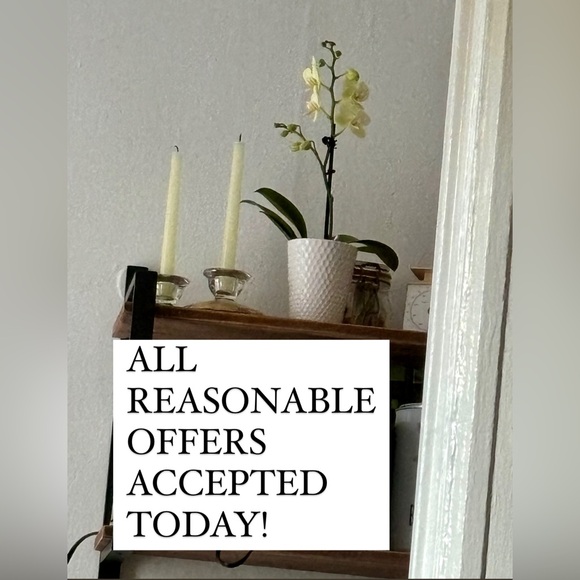 Accepting all reasonable offers today. - Picture 1 of 1